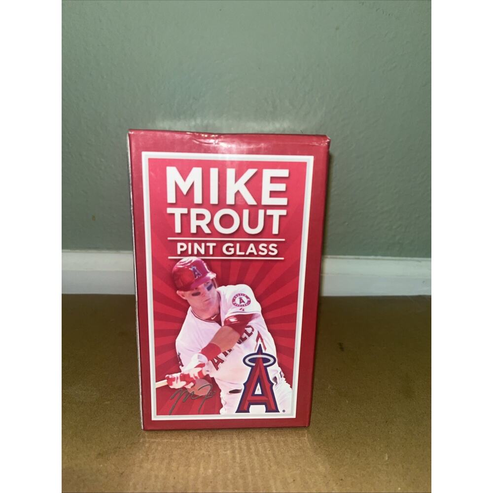 Anaheim Angels Mike Trout Pint Glass